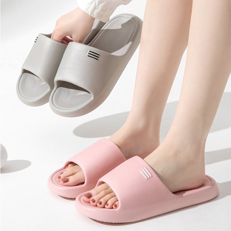 Quick-Dry Camp & Shower Slides - Image 7