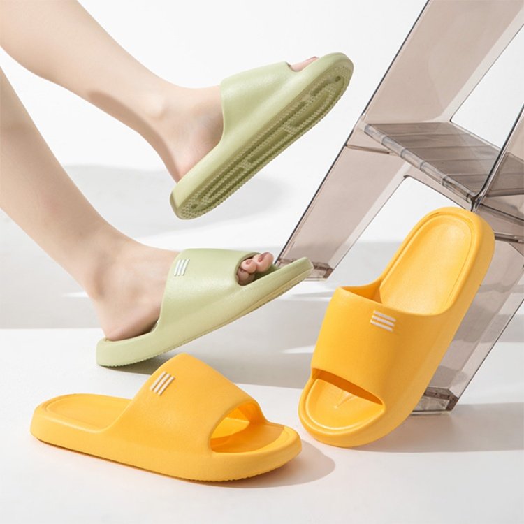Quick-Dry Camp & Shower Slides - Image 3